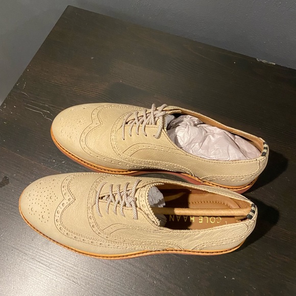 Cole Haan Men's Morris Wingtip Oxford Amphora Beige Size 7 - new in box! - Picture 3 of 5